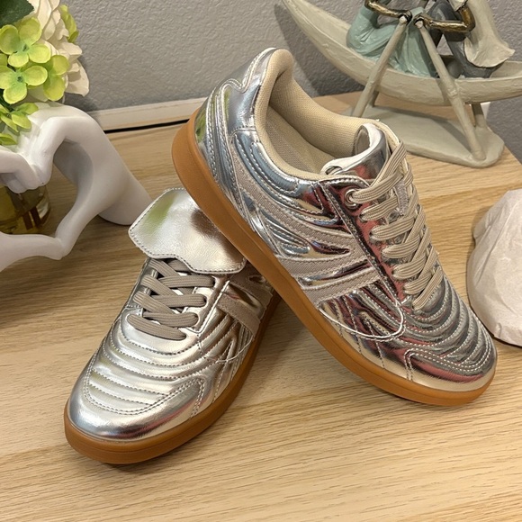 Steve Madden Shoes - Steve Madden Silver Sneakers